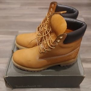 Timberland Boots Men's Size 10.5